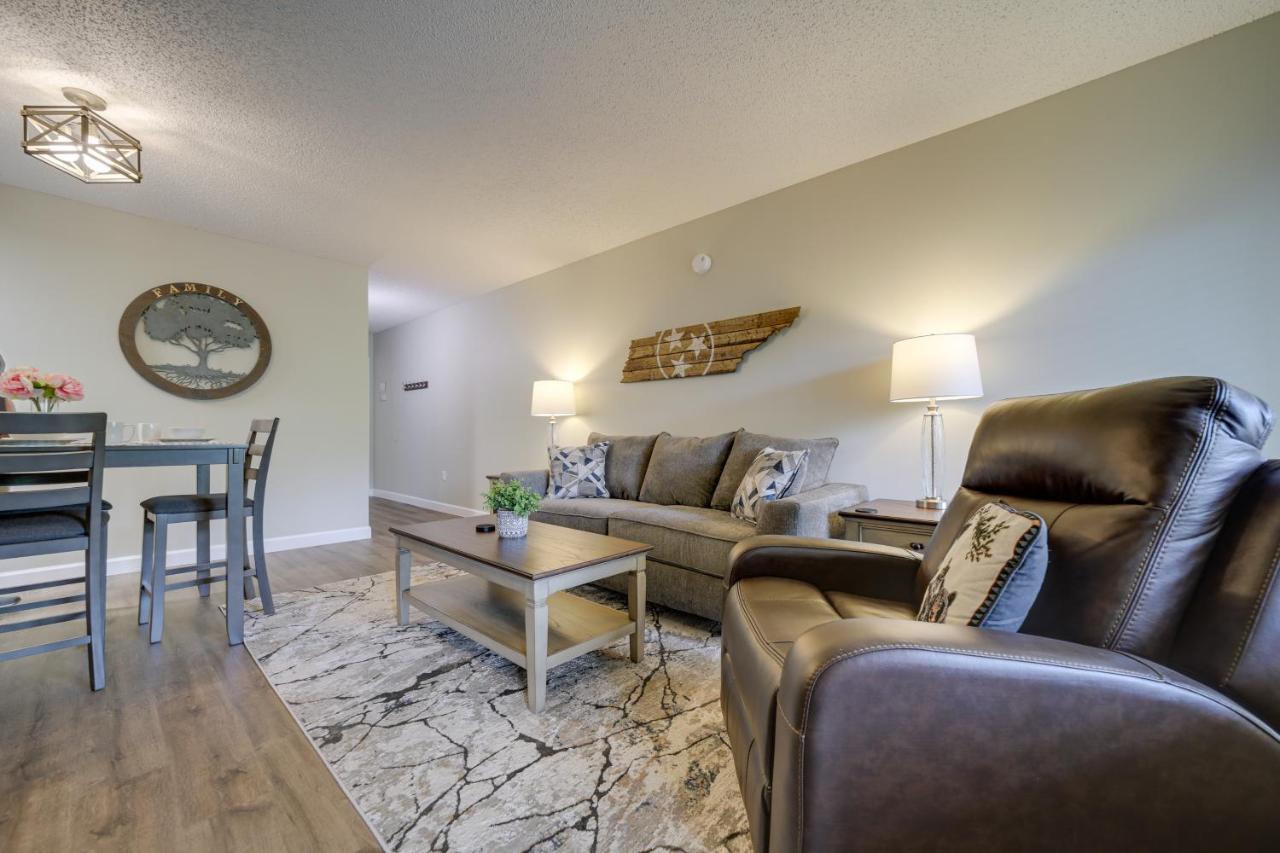 Stylish Gatlinburg Condo With Pool Walk Downtown! Kültér fotó