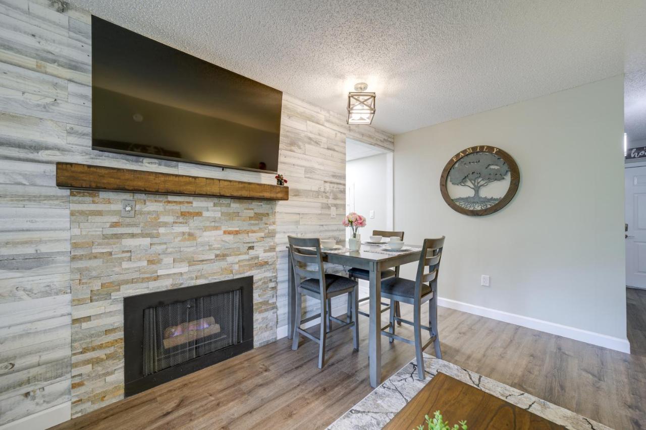 Stylish Gatlinburg Condo With Pool Walk Downtown! Kültér fotó