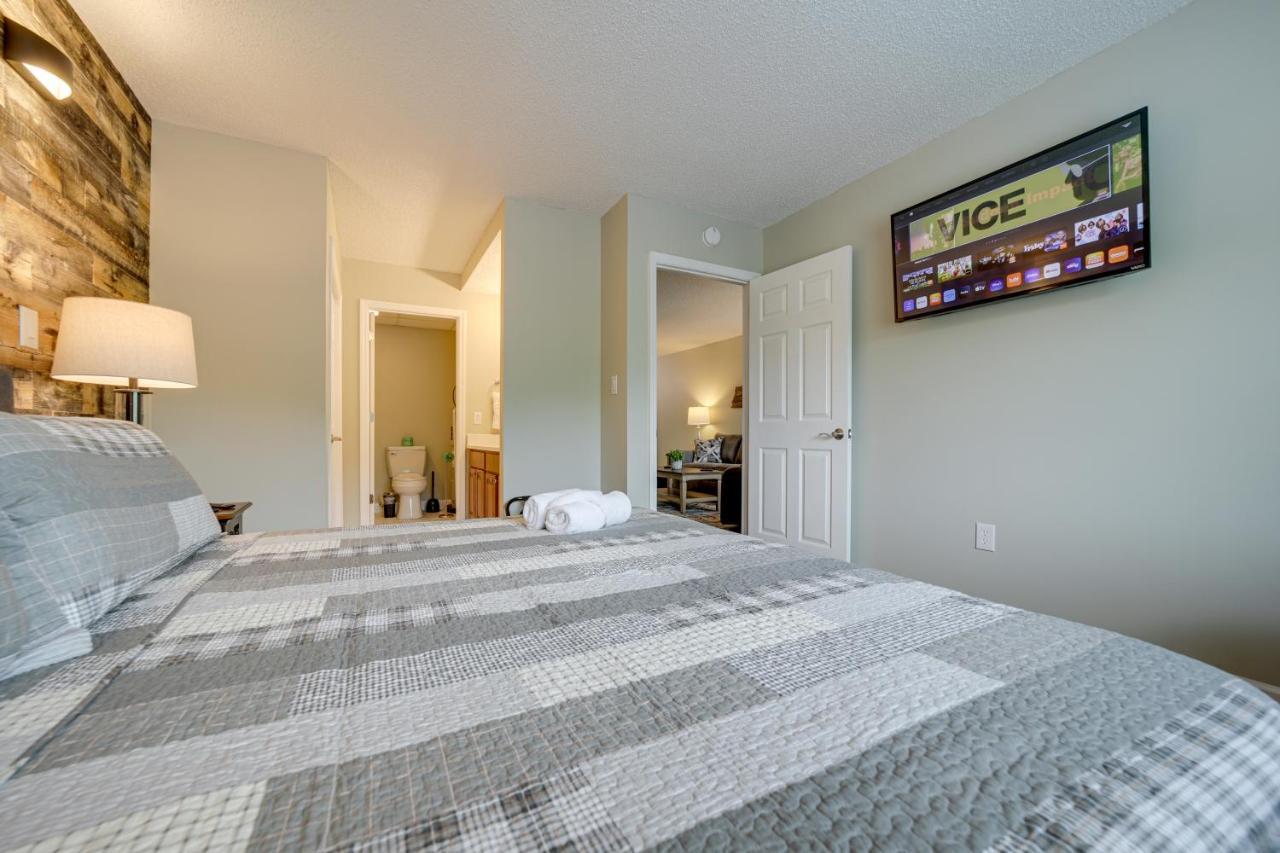Stylish Gatlinburg Condo With Pool Walk Downtown! Kültér fotó