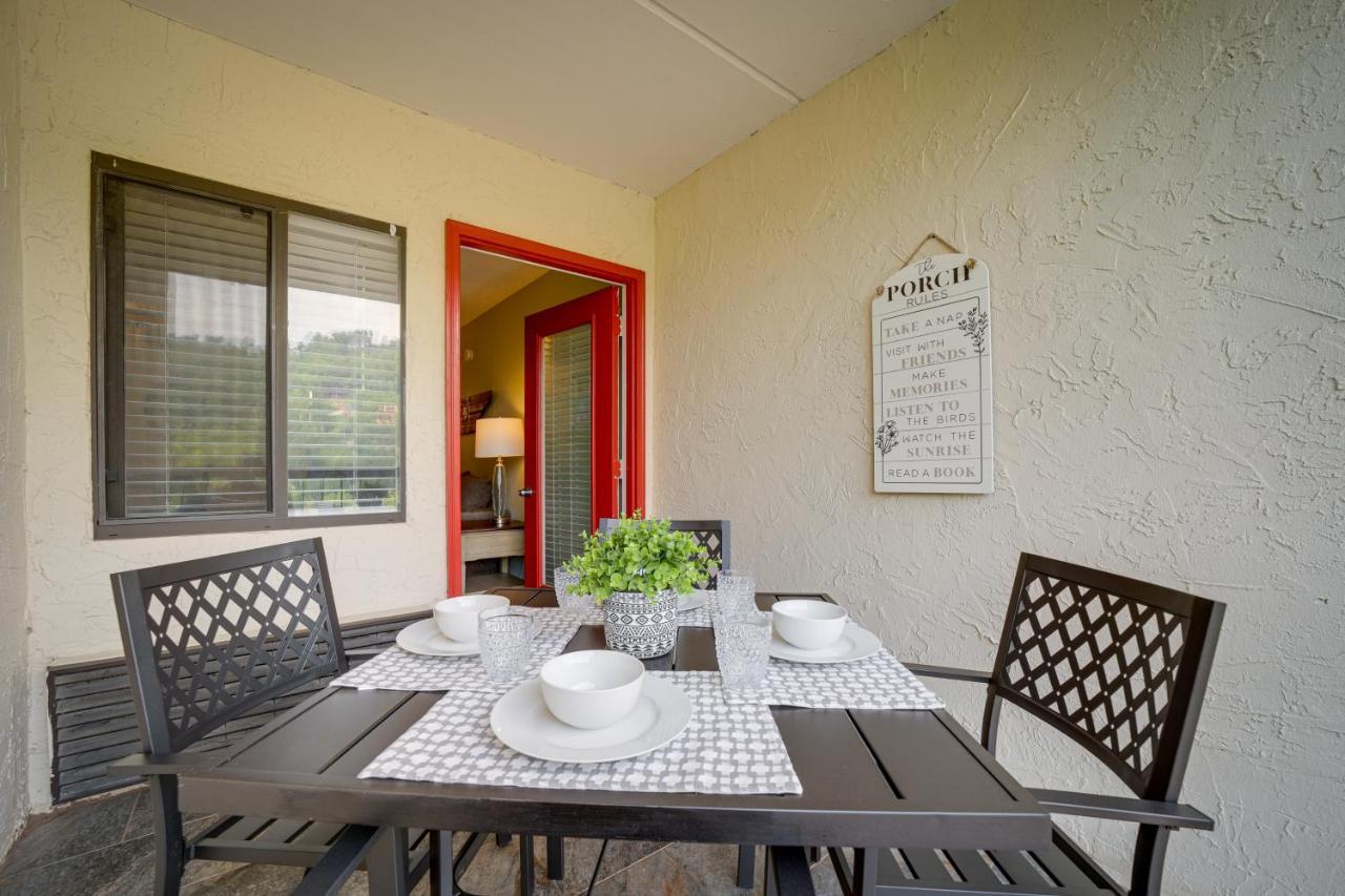 Stylish Gatlinburg Condo With Pool Walk Downtown! Kültér fotó