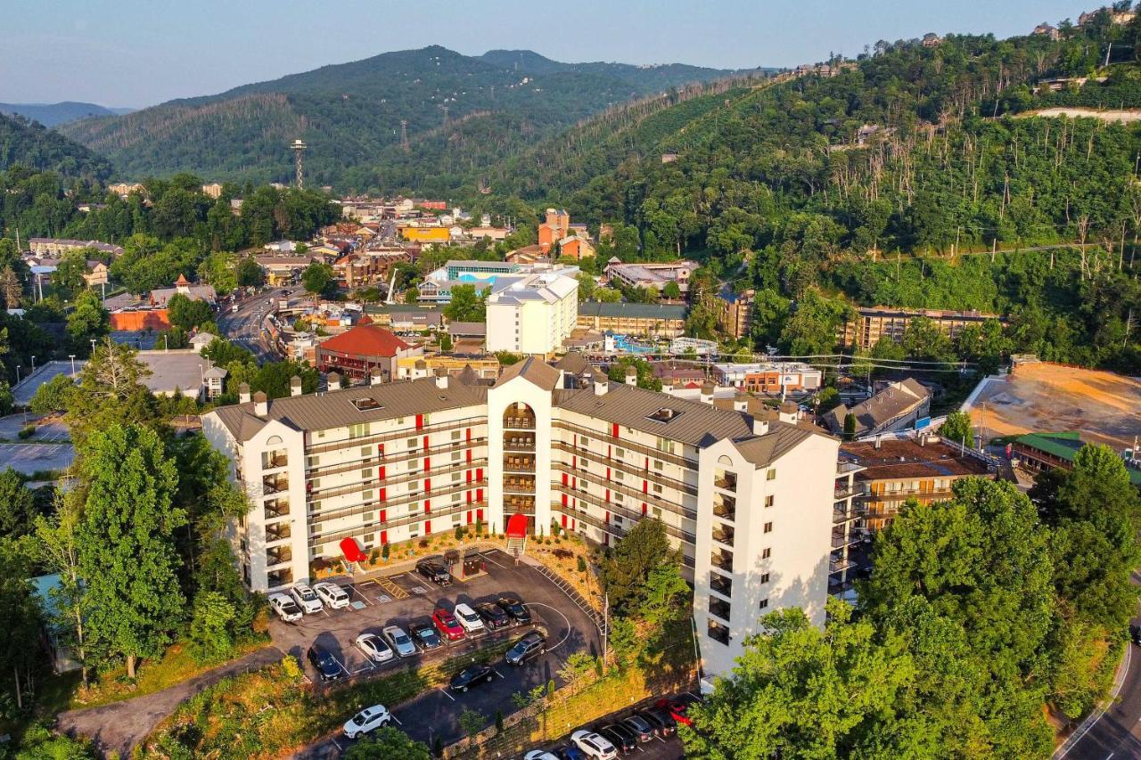 Stylish Gatlinburg Condo With Pool Walk Downtown! Kültér fotó